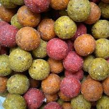 Carp Product Voewrboilies, mixed colours, 5 kg 