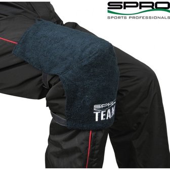 Spro Competition  KneeTowel; knie-doek   op=op